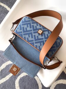 baguette-blue-fendi-pattern