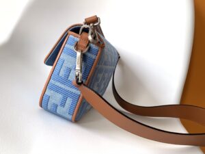baguette-blue-fendi-pattern