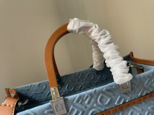 fendi-sunshine-medium-cyan