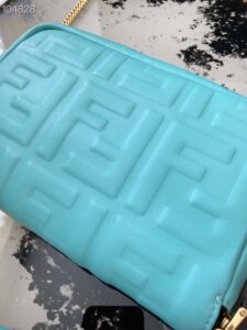 baguette-mini-cyan