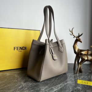 fendi-origami-medium-skin