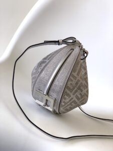 fendigraphy-mini-grey-pattern