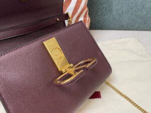 small-vsling-grainy-calfskin-handbag