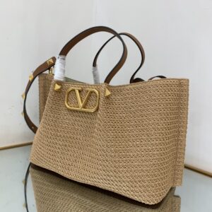 MEDIUM STRAW SUMMER TOTE